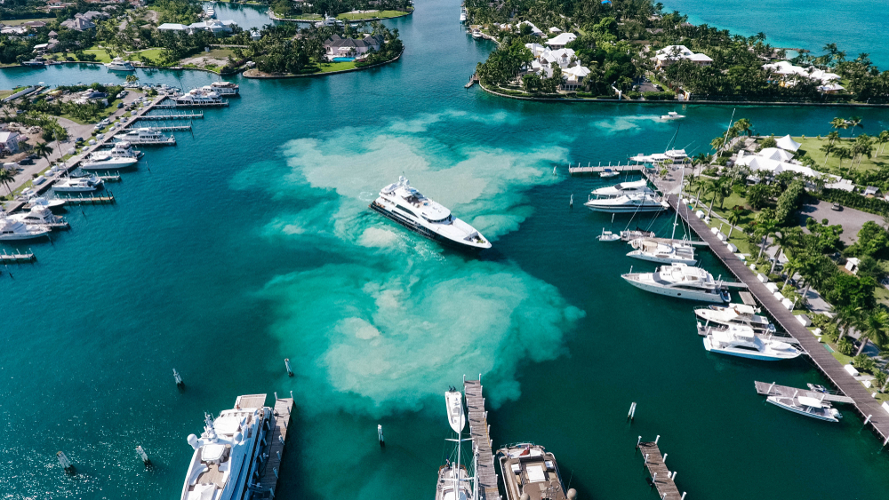 marinas in the bahamas