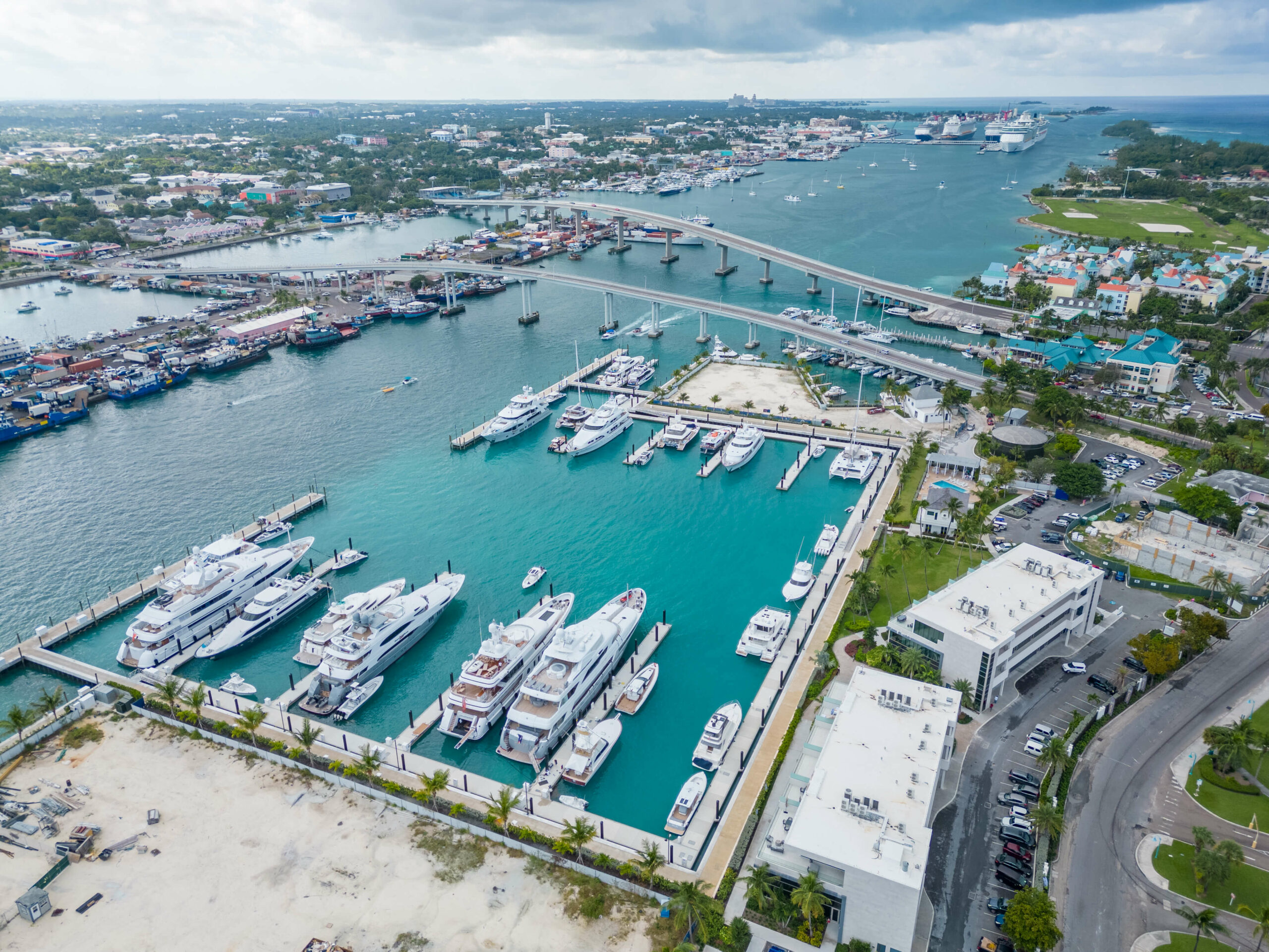 transient boat slip rentals in bahamas