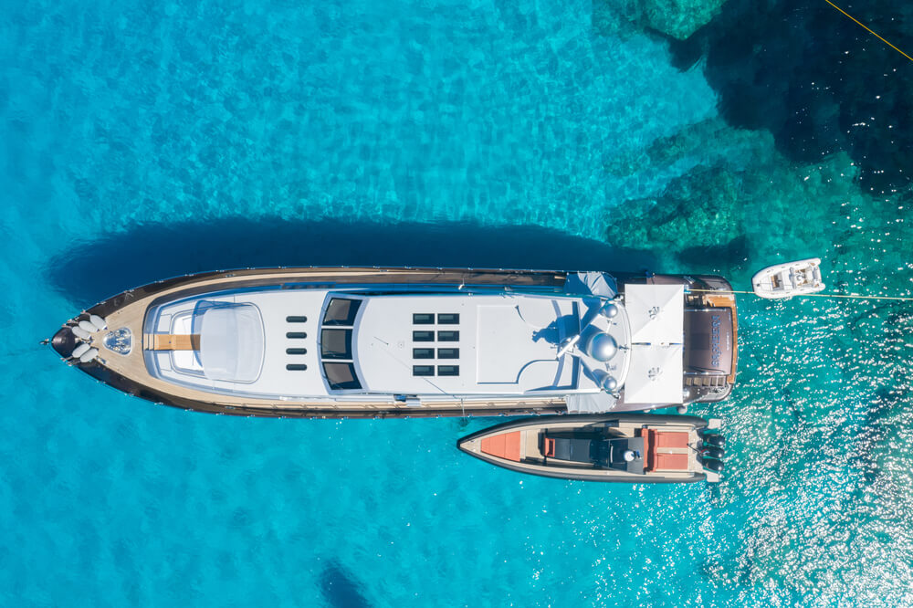 how to book a yacht to bahamas